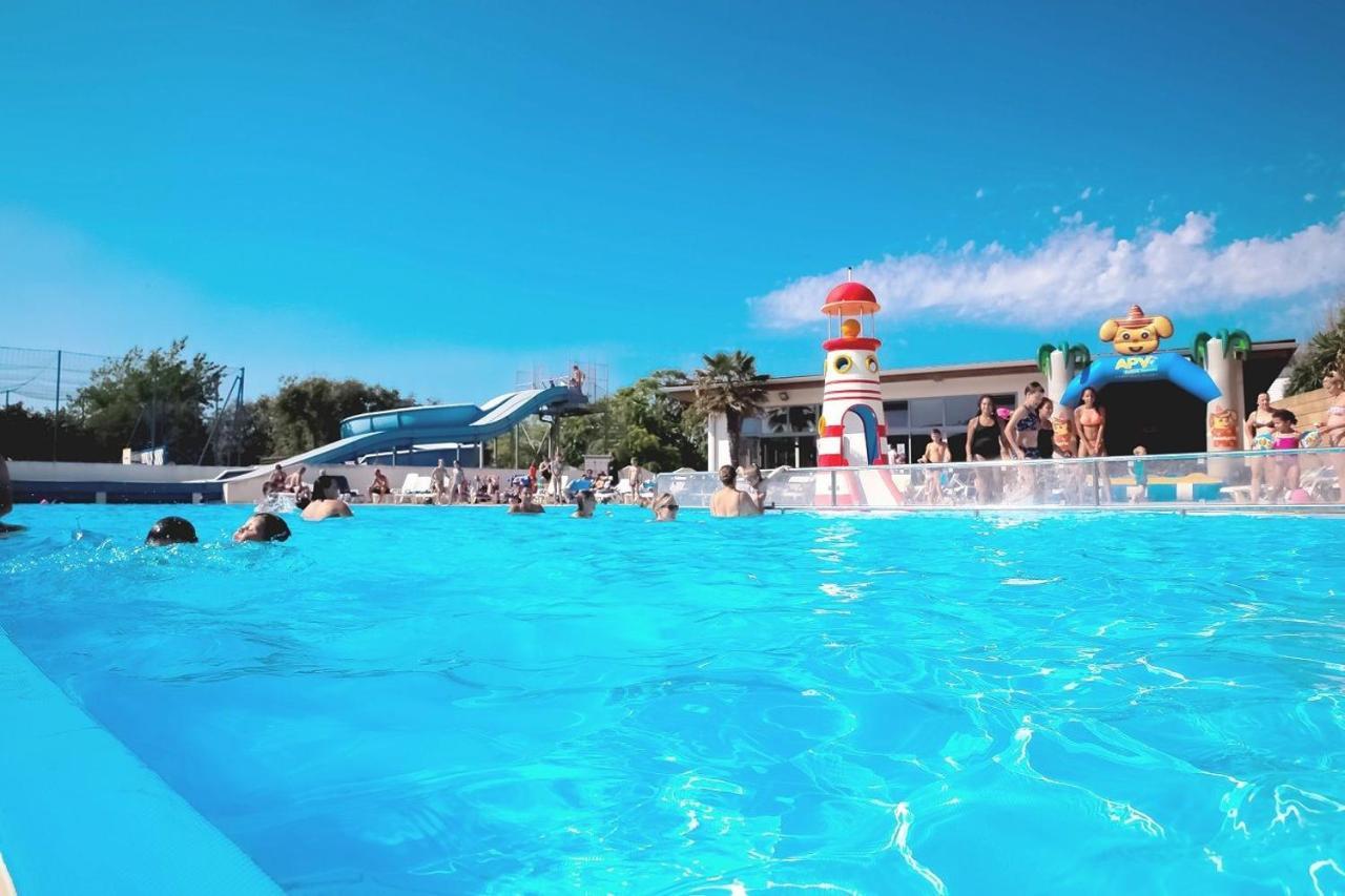 Camping Saint-Georges D'Oleron Buitenkant foto
